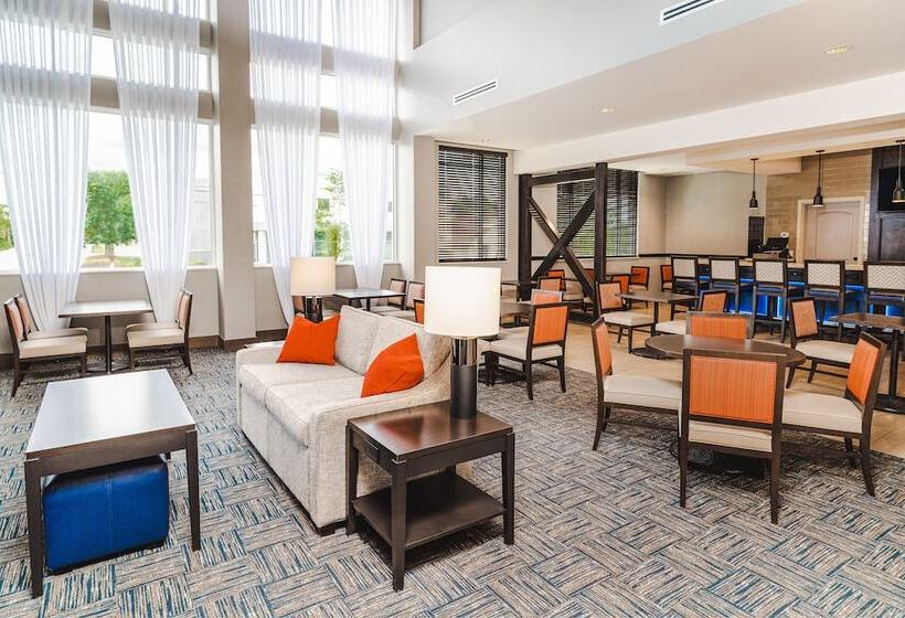 Отель Staybridge Suites Nashville Vanderbilt, An Ihg