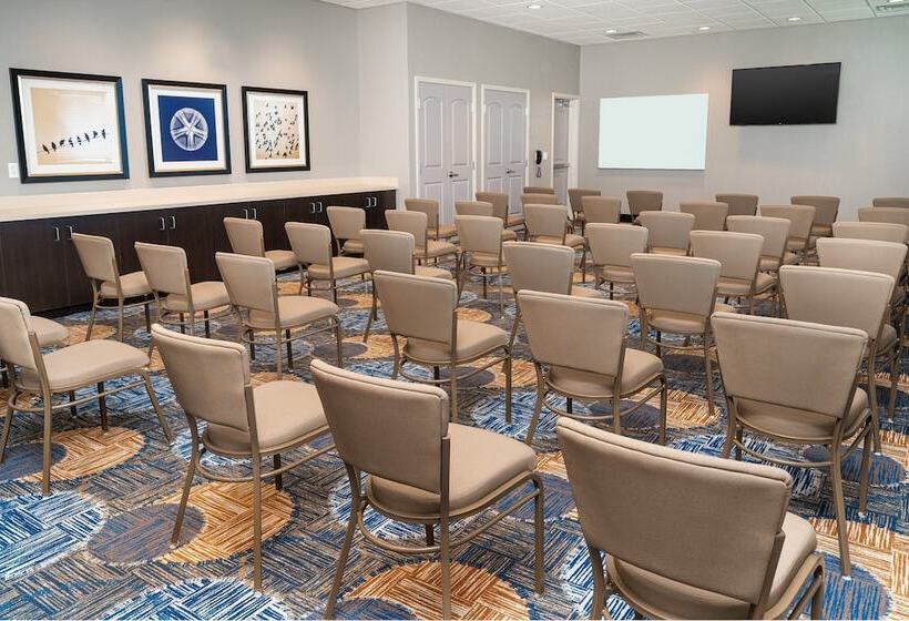 Отель Staybridge Suites Nashville Vanderbilt, An Ihg