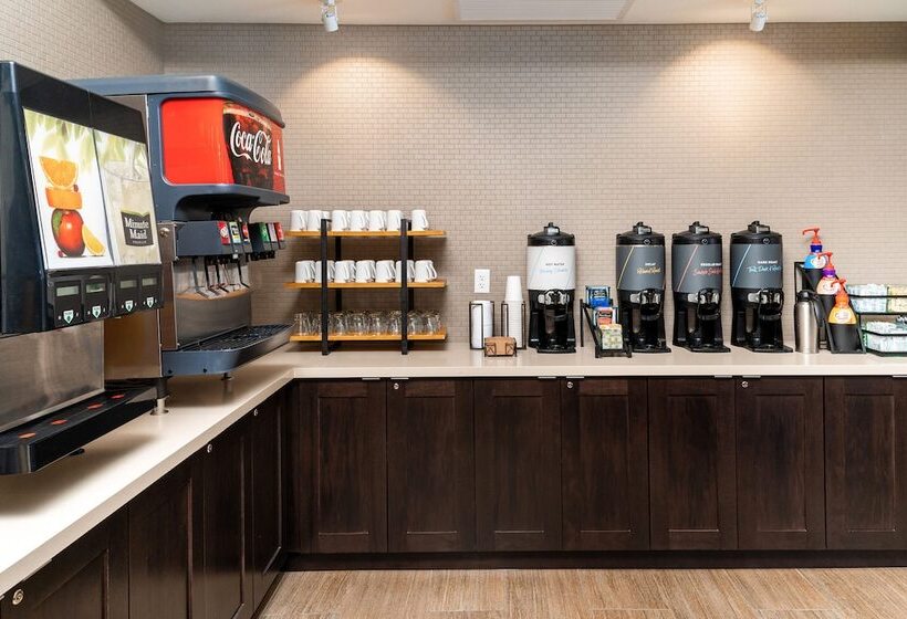 Отель Staybridge Suites Nashville Vanderbilt, An Ihg