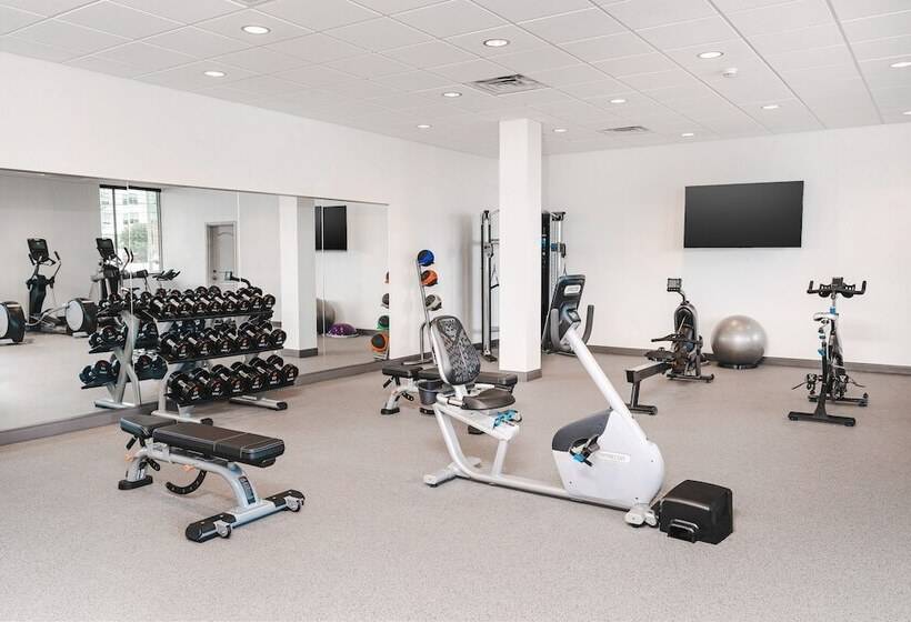 Отель Staybridge Suites Nashville Vanderbilt, An Ihg