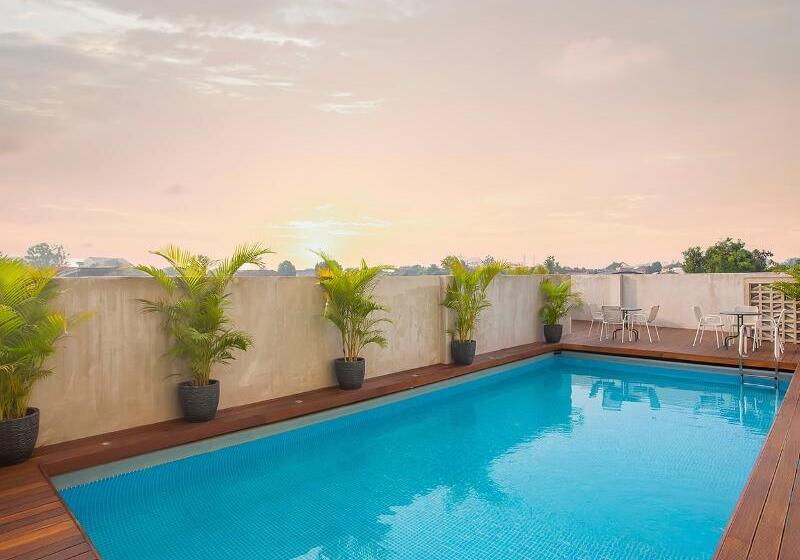 هتل Swissbelexpress Cilegon