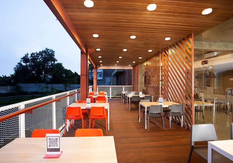 호텔 Swissbelexpress Cilegon