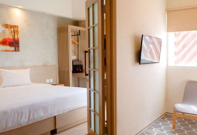 هتل Swissbelexpress Cilegon