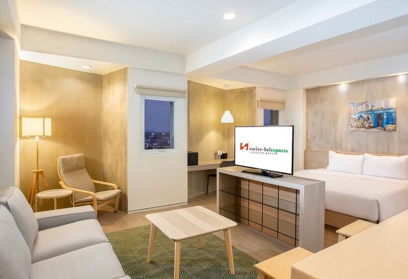 호텔 Swissbelexpress Cilegon