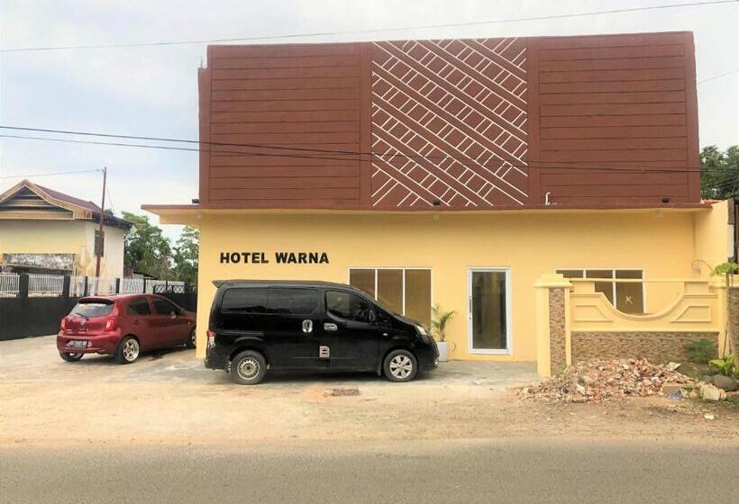 هتل Reddoorz Near Gedung Kesenian Palopo