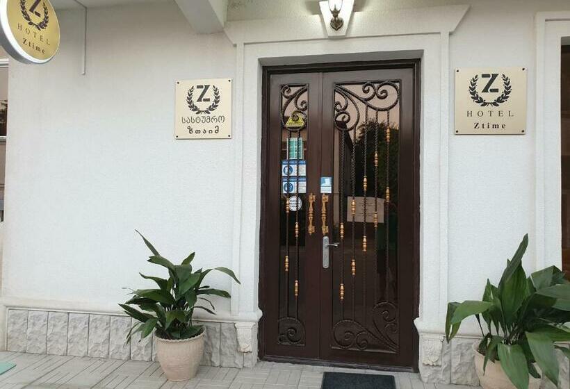 هتل Zugdidi Time