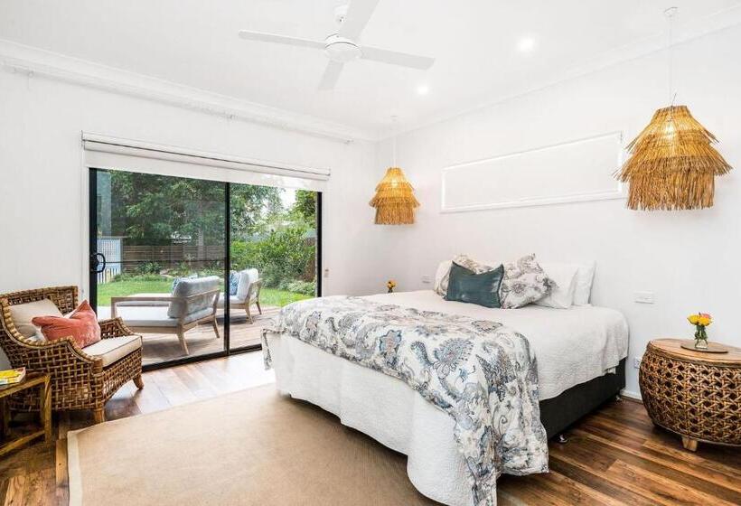 پانسیون A Perfect Stay   Julian Rocks House