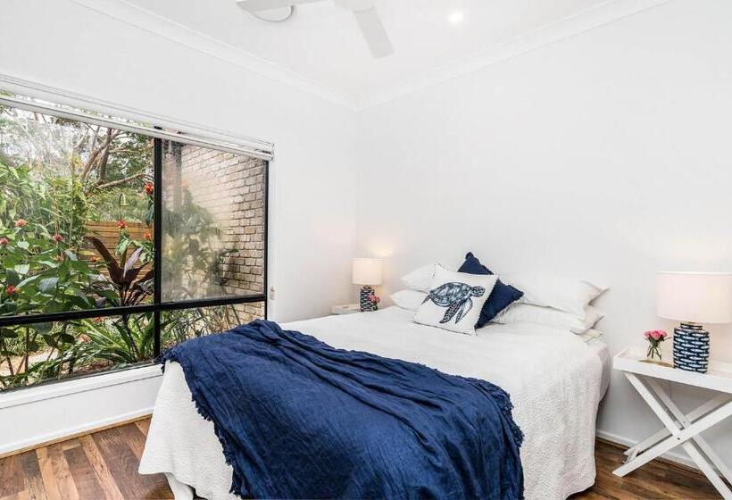 پانسیون A Perfect Stay   Julian Rocks House