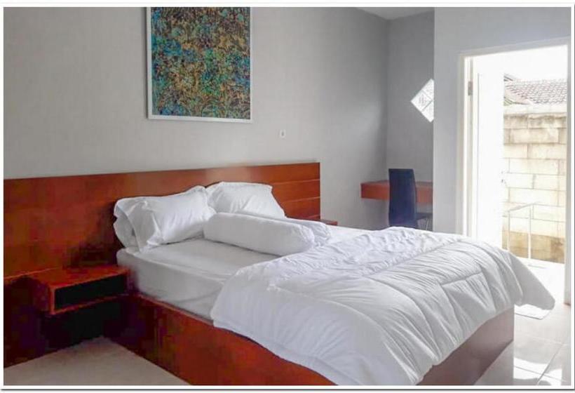 膳宿费 House Acasia Syariah