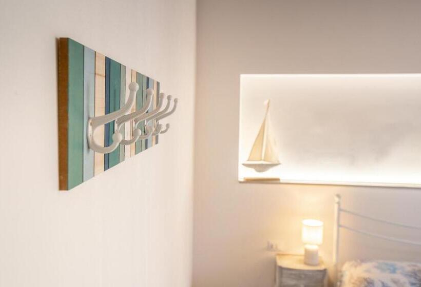 פנסיון Piombino 1428