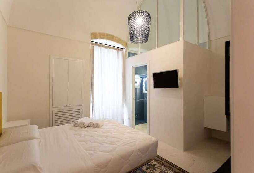 ペンション Viasarnelli72