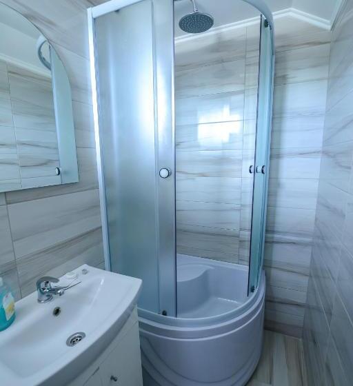 Pensiune Roata Cu Noroc