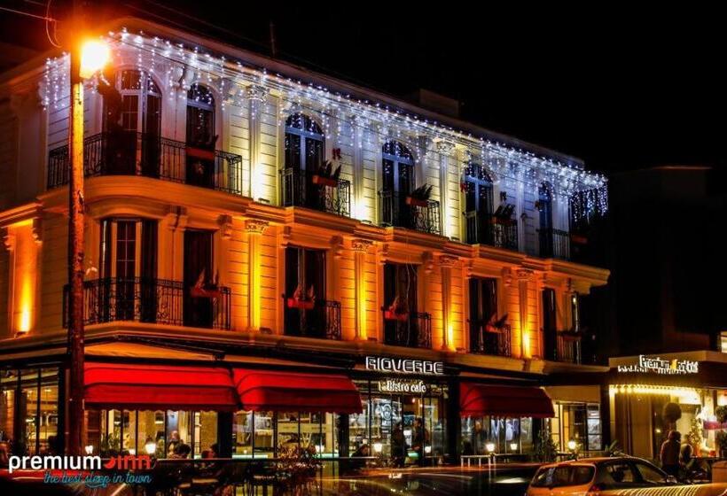 Premium Inn City Hotel & Restaurant Central Shopping Street Location !