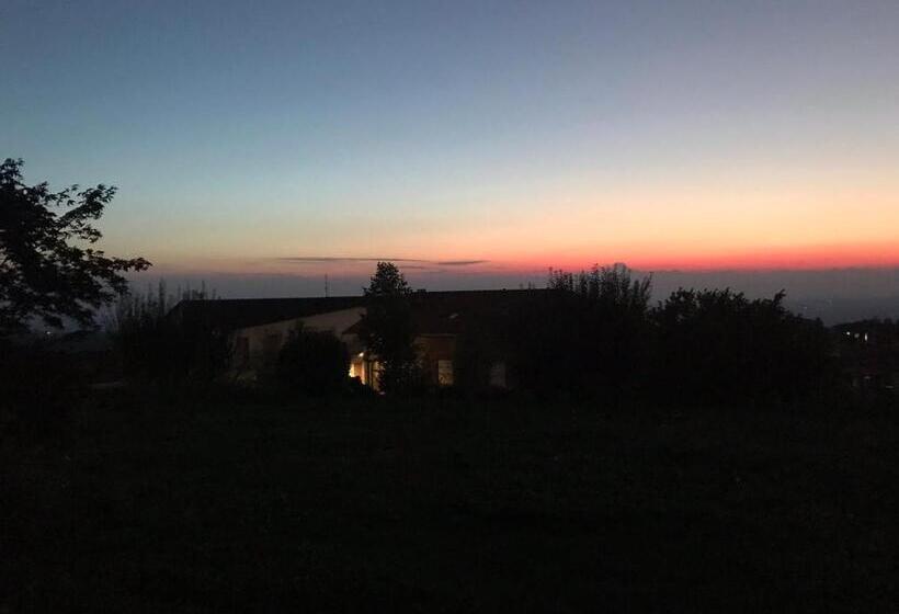 אתר נופש Number 10 Locanda B&b