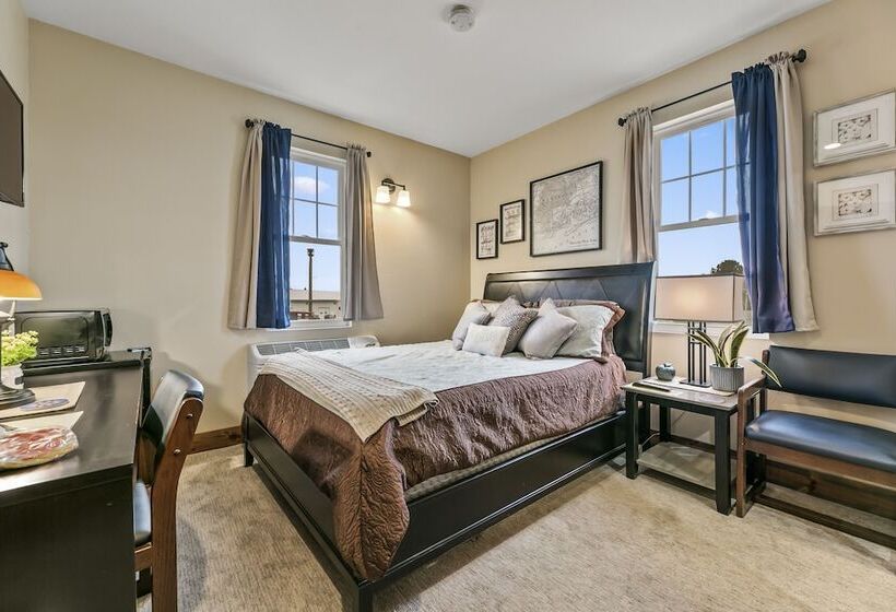 Twisters Bed And Breakfast