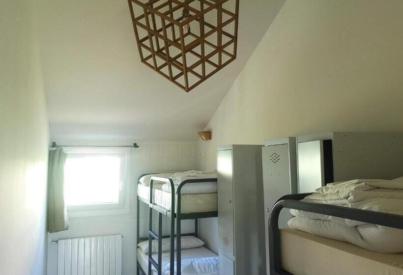 هاستل Langre Wayve House