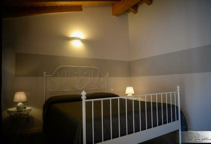 مبيت وإفطار La Corte Dell Elmo