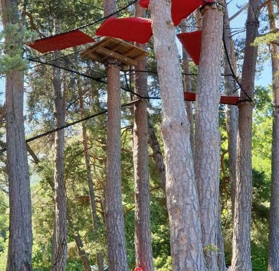 مبيت وإفطار Les O D Annecy