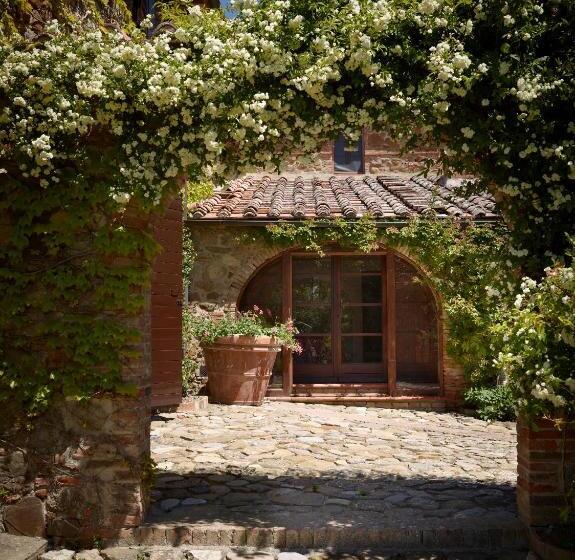 민박 Montauto Suites