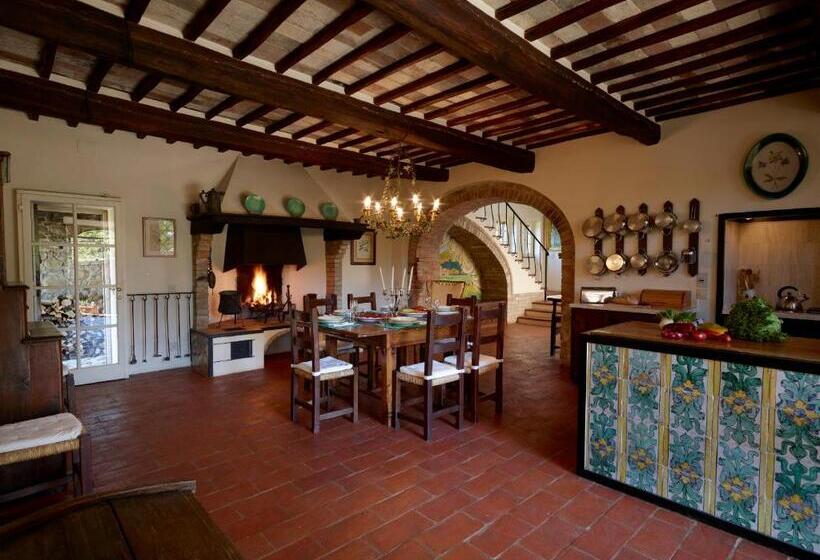 민박 Montauto Suites