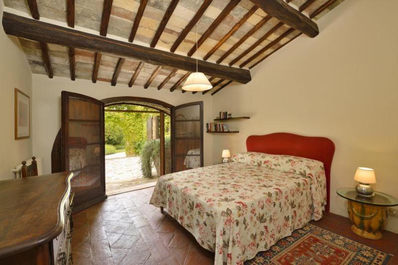 민박 Montauto Suites