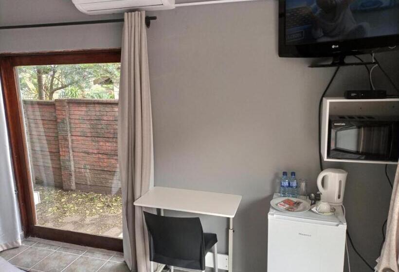 Bed and Breakfast Nqabanqaba