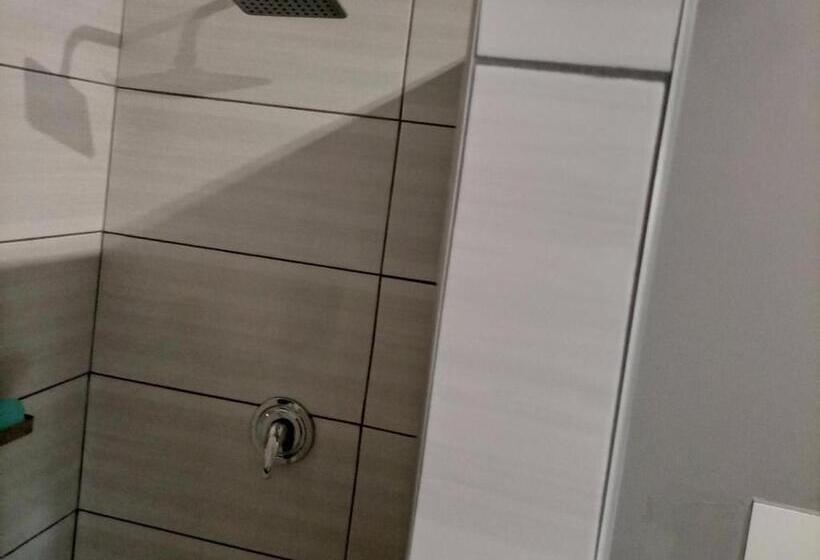 Bed and Breakfast Nqabanqaba