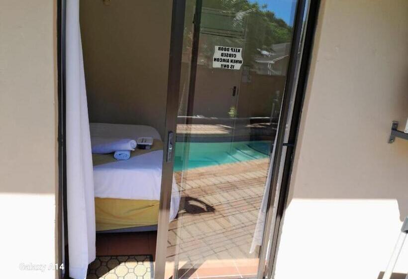 Bed and Breakfast Nqabanqaba