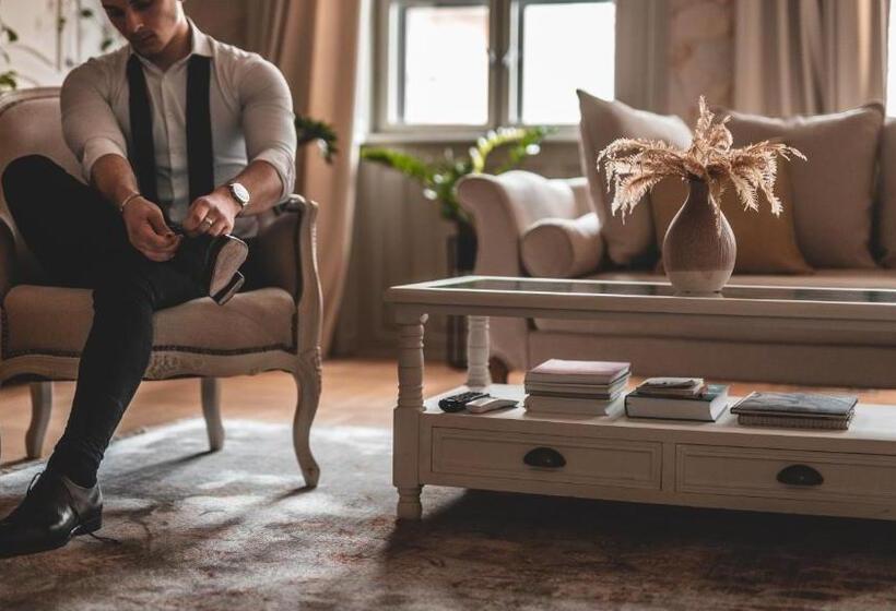 Bed and Breakfast Room42   Suites & Apartments