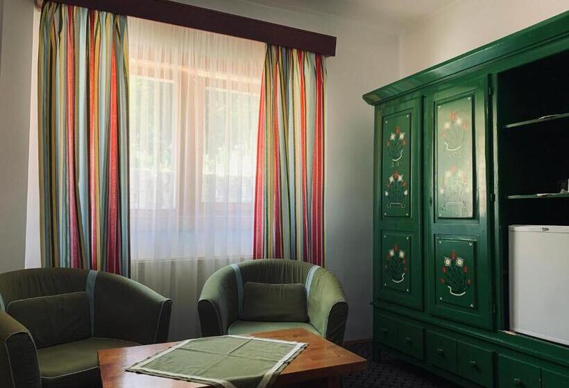 צימר Székely Fogadó   Hanul Secuiesc