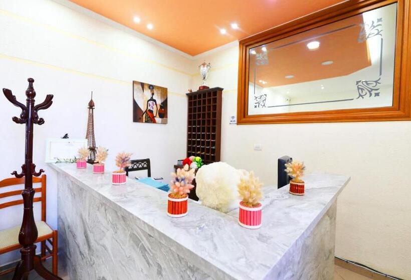 בית מלון כפרי Argeli