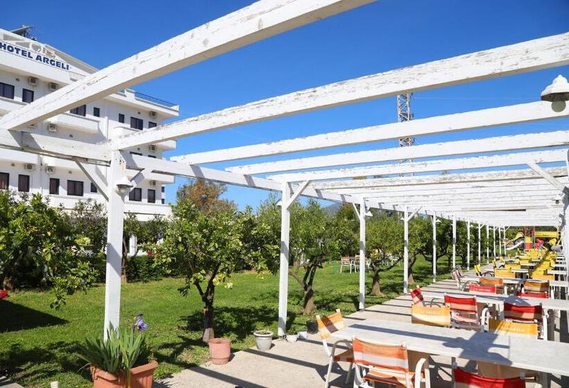 בית מלון כפרי Argeli