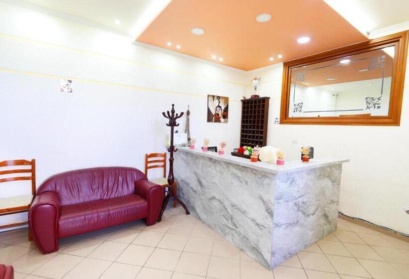 בית מלון כפרי Argeli