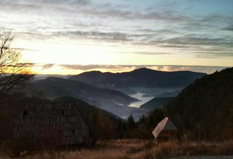 هتل Čarobni Breg