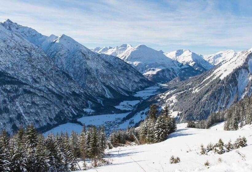 Отель Bergmahd