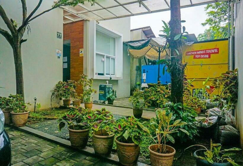 酒店 Palm Eight Mitra Reddoorz