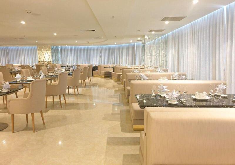 هتل Diamond Stars Ben Tre