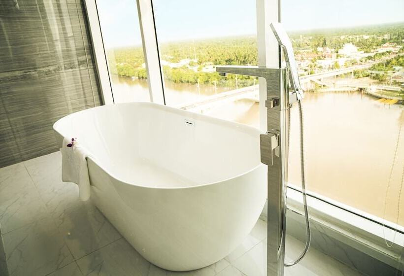 هتل Diamond Stars Ben Tre