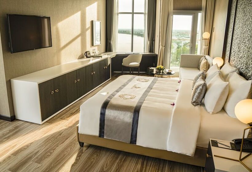 هتل Diamond Stars Ben Tre