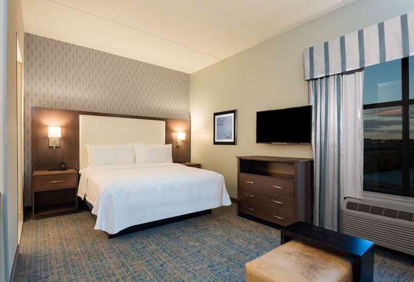 Отель Homewood Suites By Hilton Reston