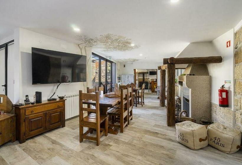 בית מלון כפרי Isatour  Natural Park House