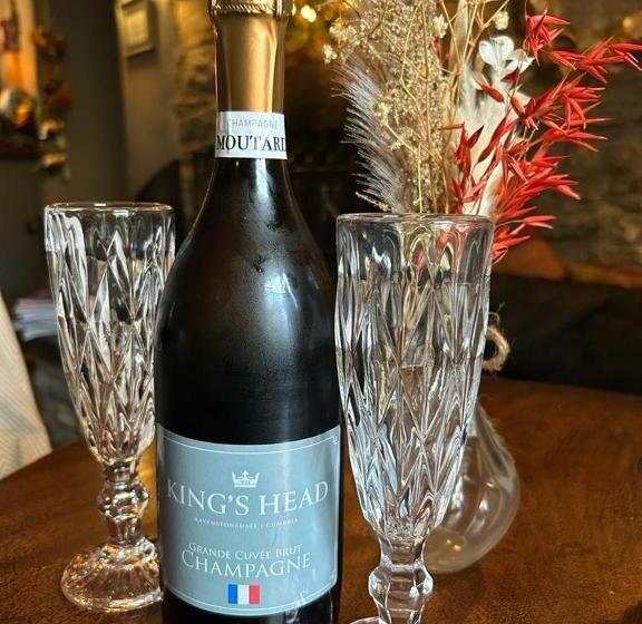 호텔 Kings Head Riverside, Ravenstonedale