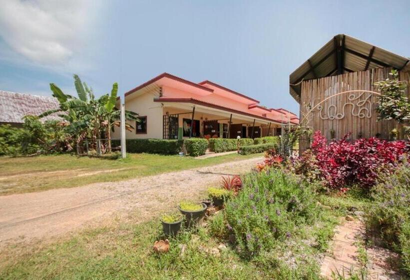 בית מלון כפרי Oyo 1122 Napas House