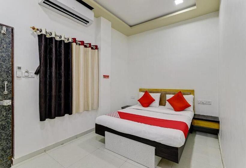 فندق Oyo 71089  Aagman