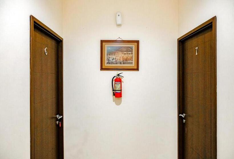 酒店 Pondok Malabar Mitra Reddoorz