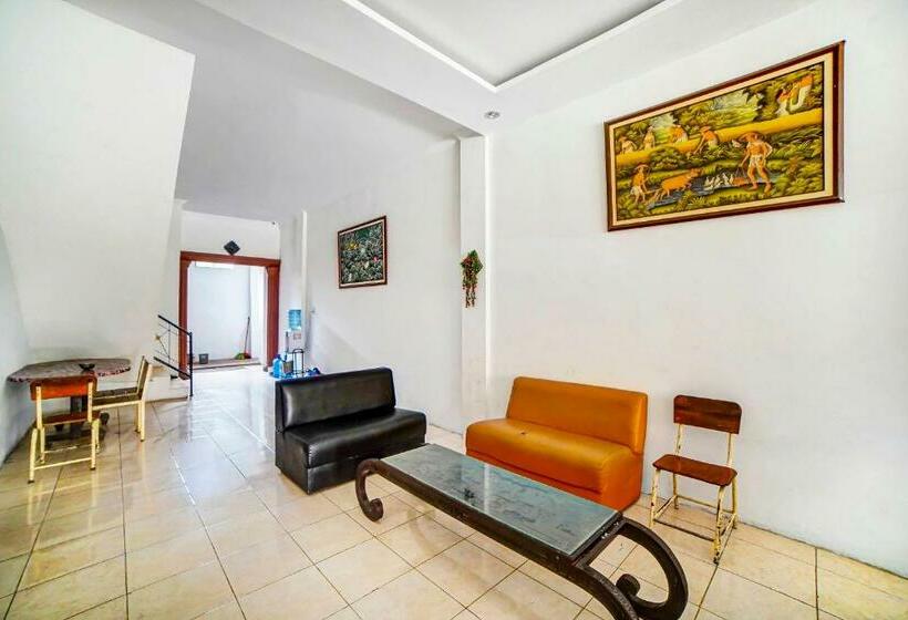 酒店 Reddoorz @ Brayan Medan