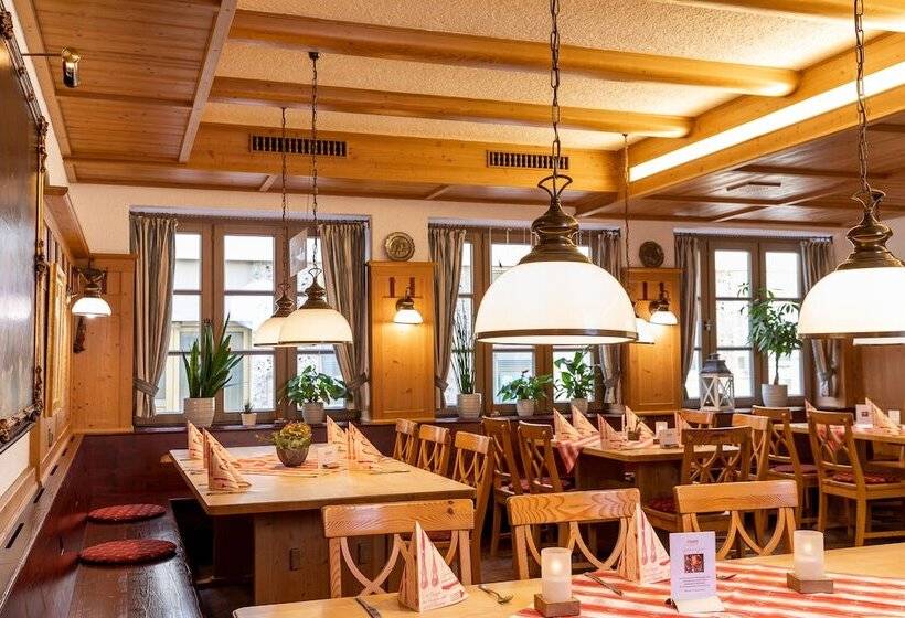 Отель Restaurant Goldener Hirsch