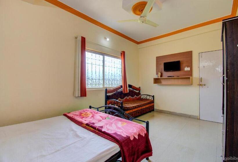 Отель Shilpa Strawberry Garden