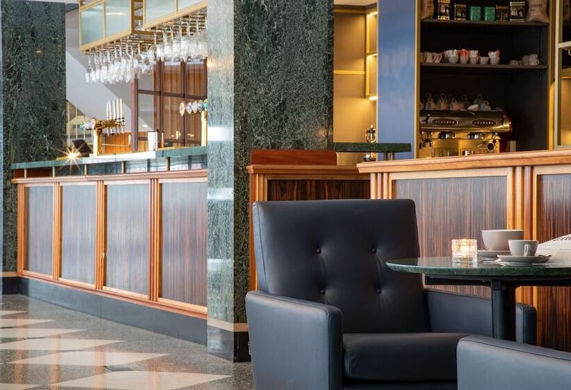 Telegraph Hotel   Coventry