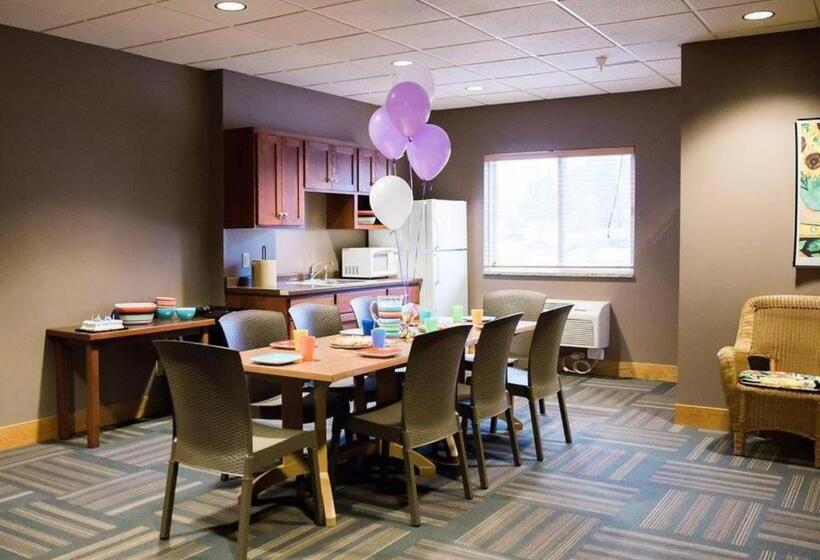 酒店 Timberlake Lodge